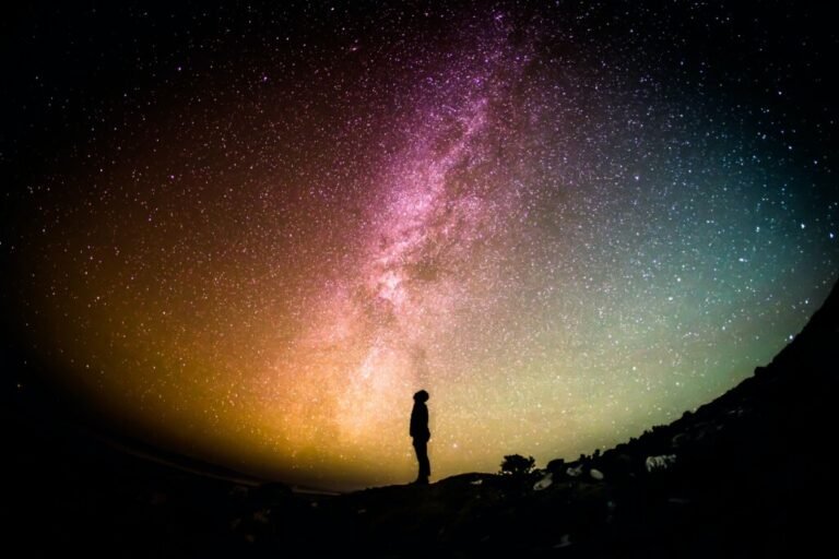 man star gazing, Photo by Greg Rakozy on Unsplash